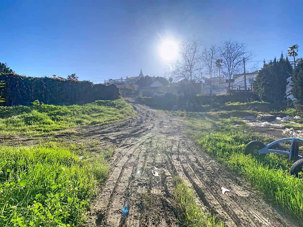 Terreno numa zona tranquila da Mijas - Image 19