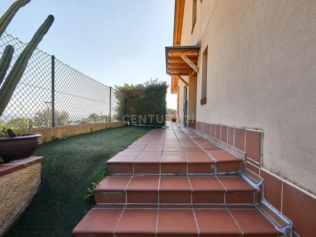 CASA À VENDA EM L'AMETLLA DEL VALLES, CENTRO DA VILA - Image 46