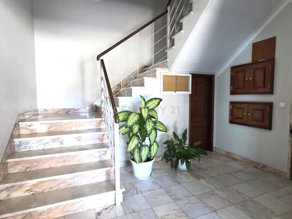 Apartamento T3 na Amora com ótimas áreas ( Novo periodo para visitas próxima 5 feira, de tarde, dia 5 Junho 2025 - Image 26