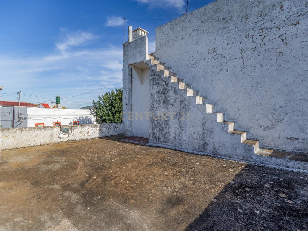 Moradia com Terrenos Rústicos na Horta da Jardina – Bela Salema, Faro - Image 21