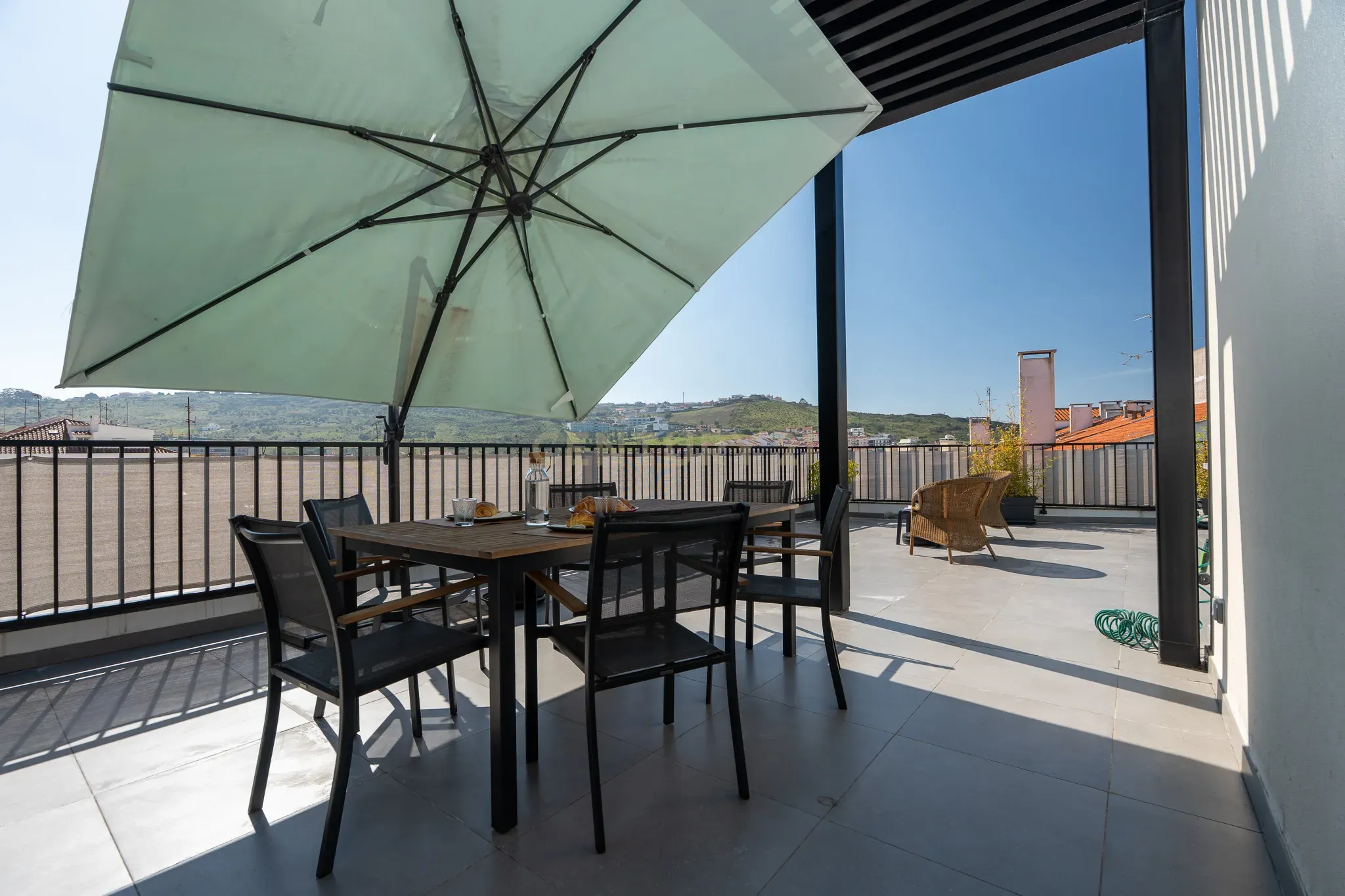 Apartamento T3+1 duplex, com terraço e estacionamento, no centro da cidade de Torres Vedras - Image 54