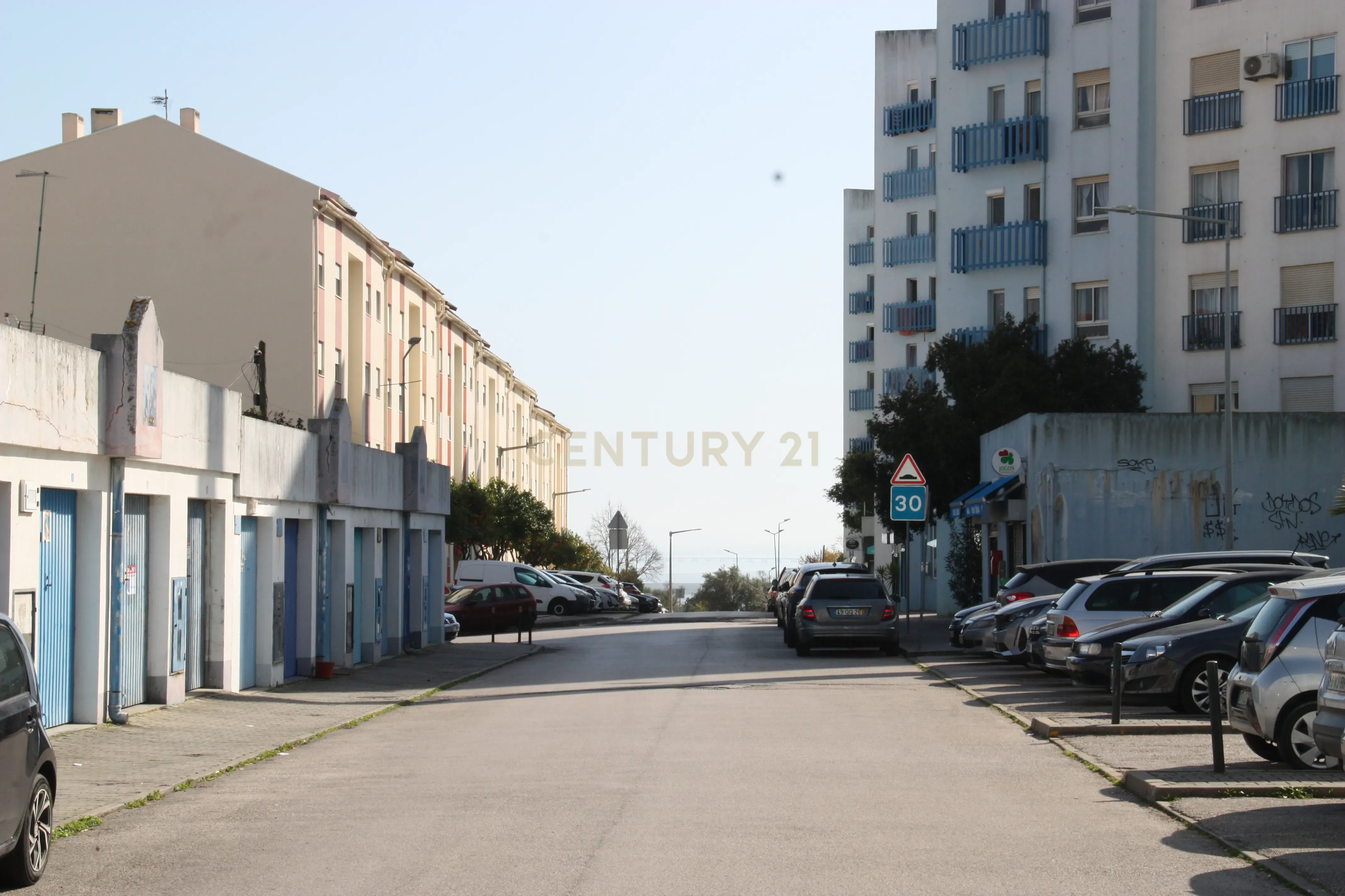 Fotografia 8 de Garagem com 24 m² na Quinta da Piedade, Póvoa de Santa Iria