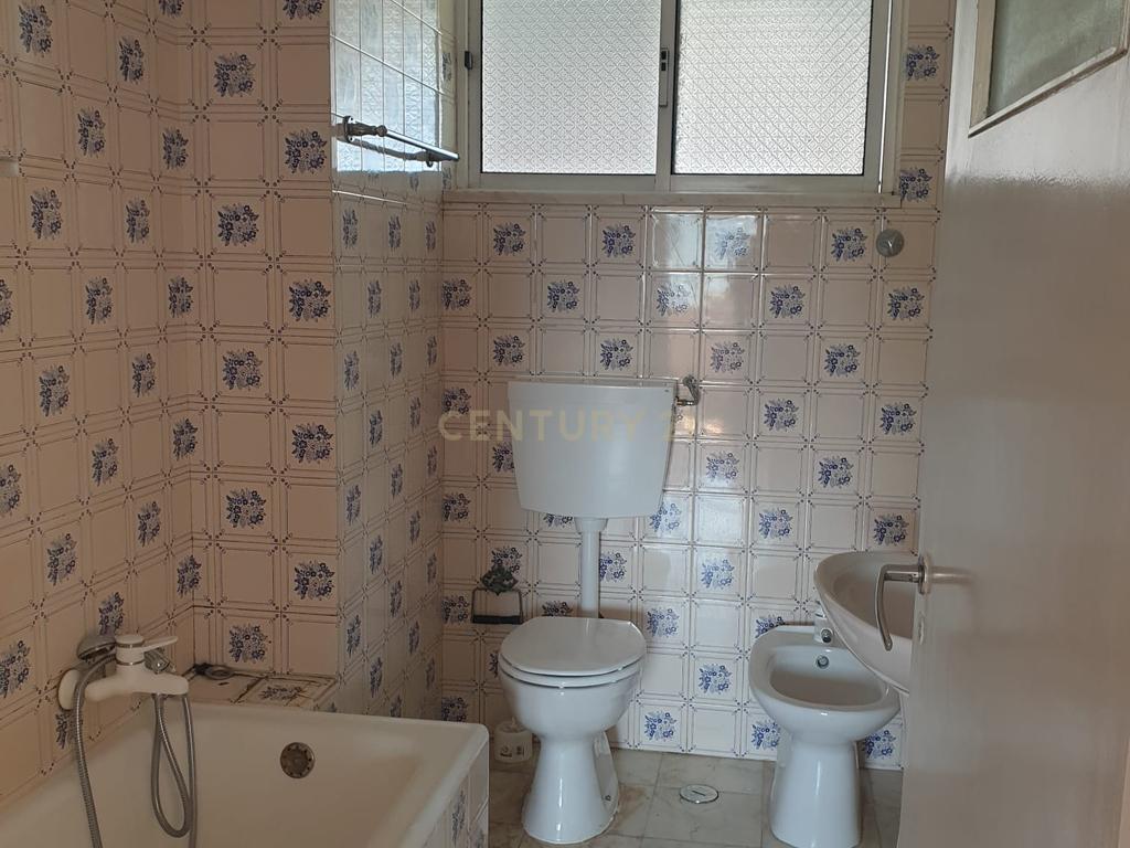 Apartamento T3 transformado em T4* para arrendamento nos Olivais-Sul, Lisboa  - Image 24