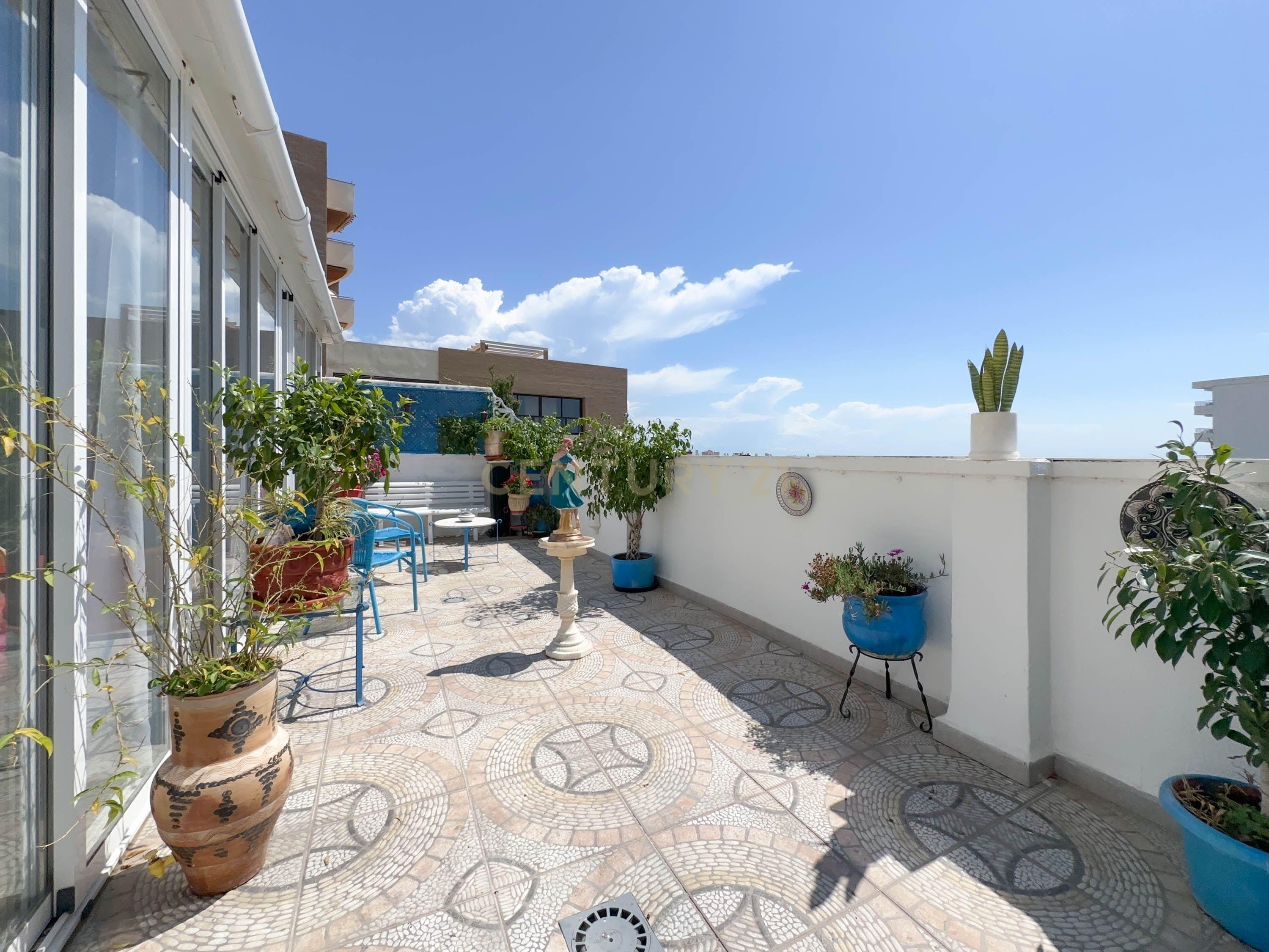 Venda de Apartamento com Amplos Terraços e Vista Panorâmica para o Mar em Torremolinos - Image 13