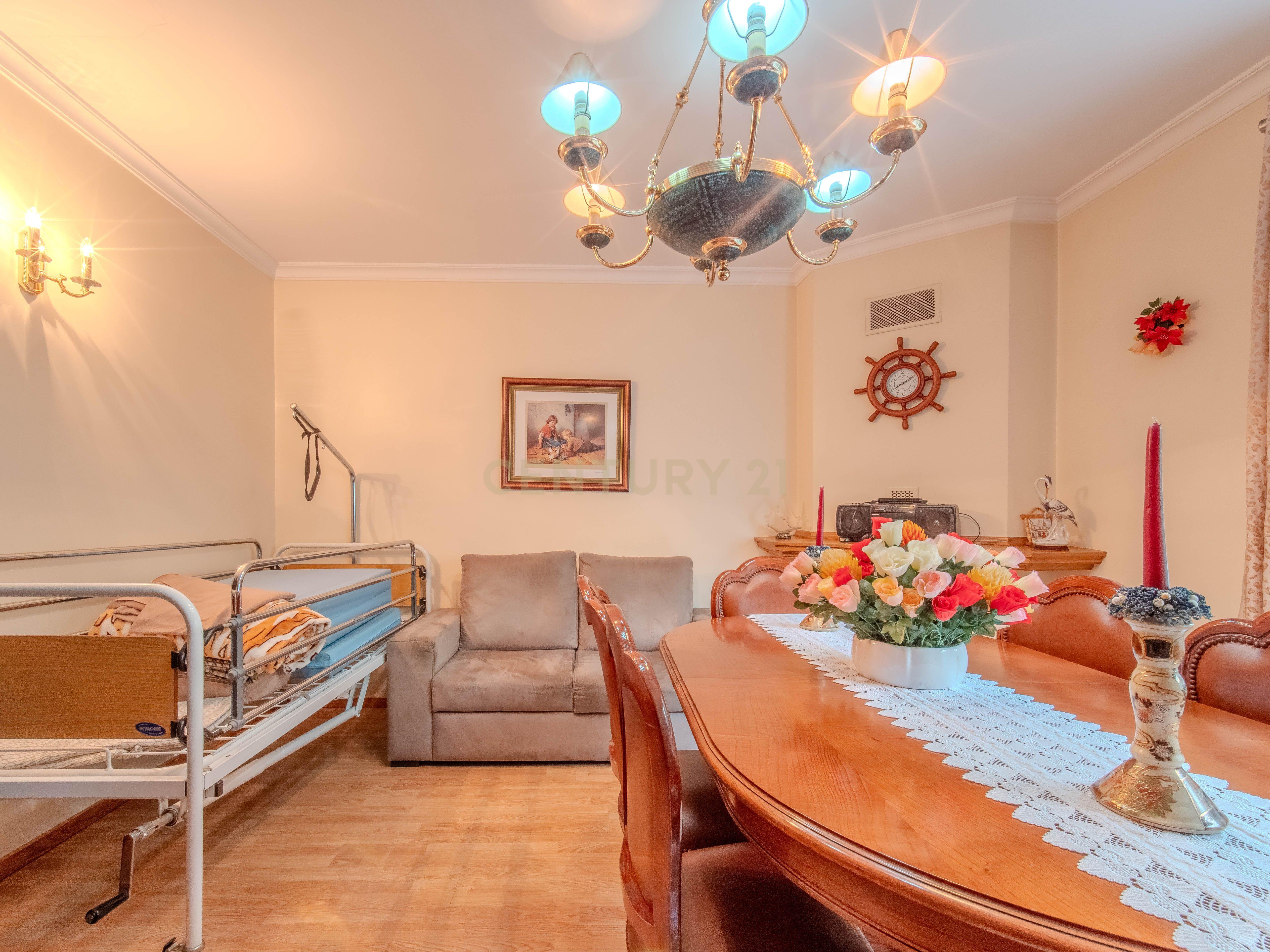 Fotografia 7 de Apartamento T1, na Av. D. Afonso Henriques, Matosinhos