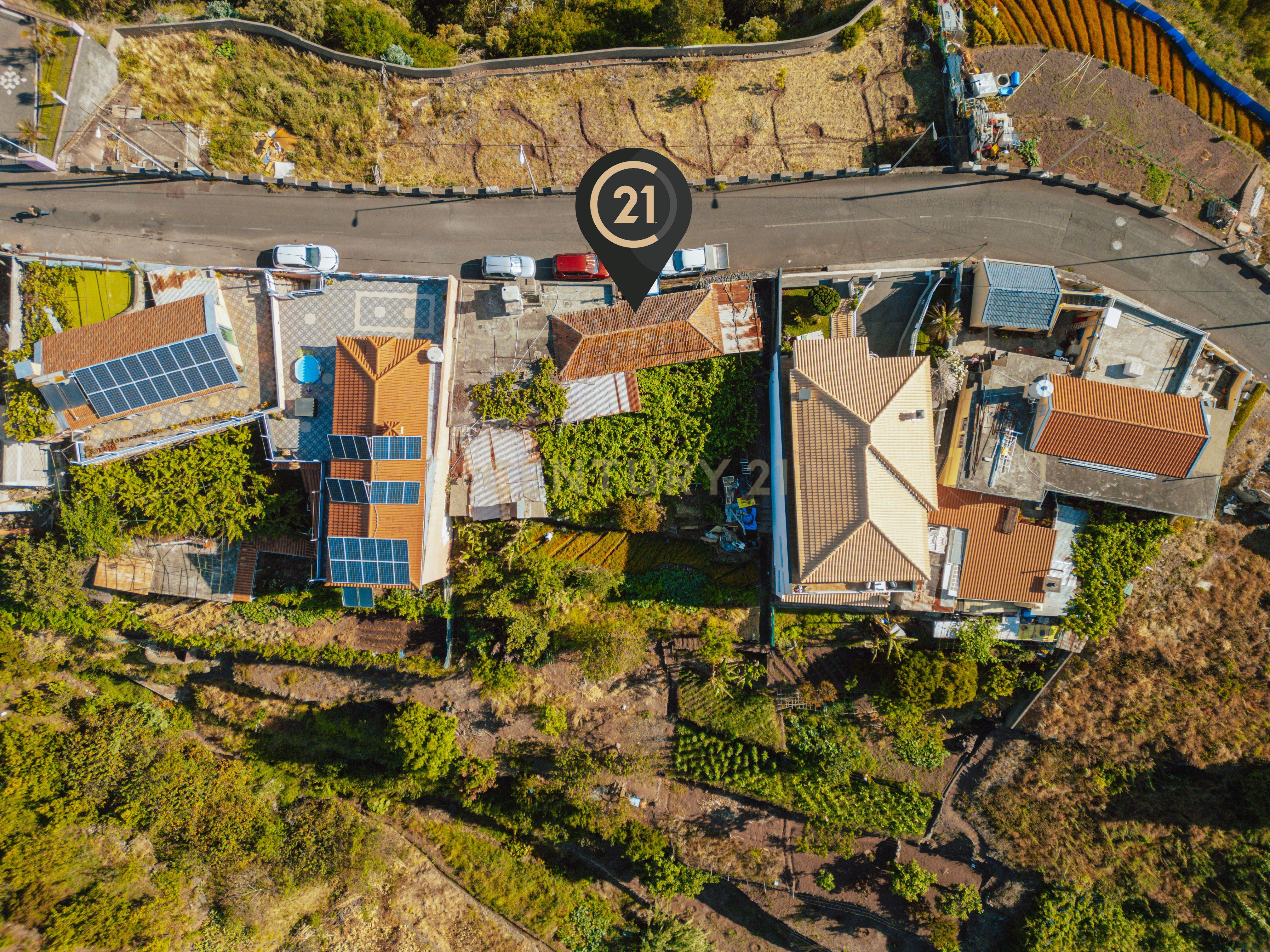 Fotografia 10 de Moradia Tradicional Madeirense com Terreno de 1300 m² em Gaula