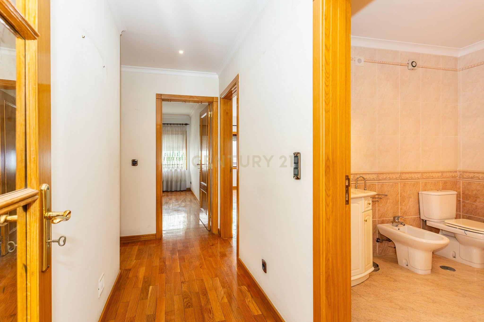 Fotografia 9 de Excelente apartamento T3 na Venteira - Amadora