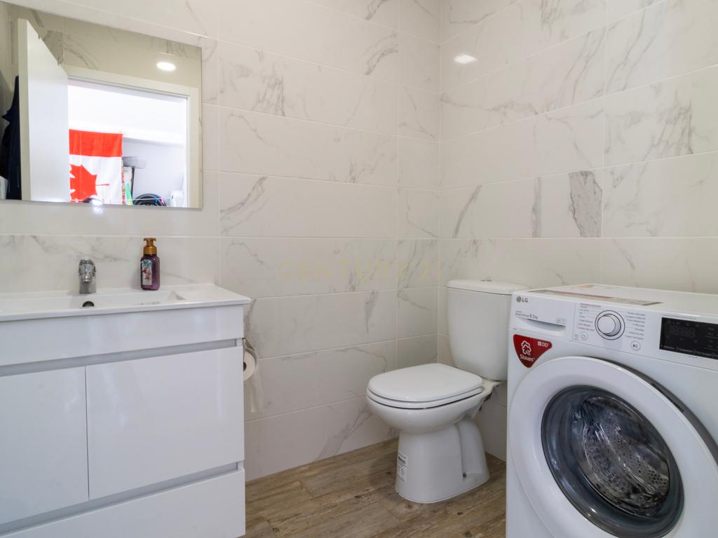 Excelente Moradia T3 Térrea SEMI-NOVA em Alcobaça com Jardim e garagem - Image 17