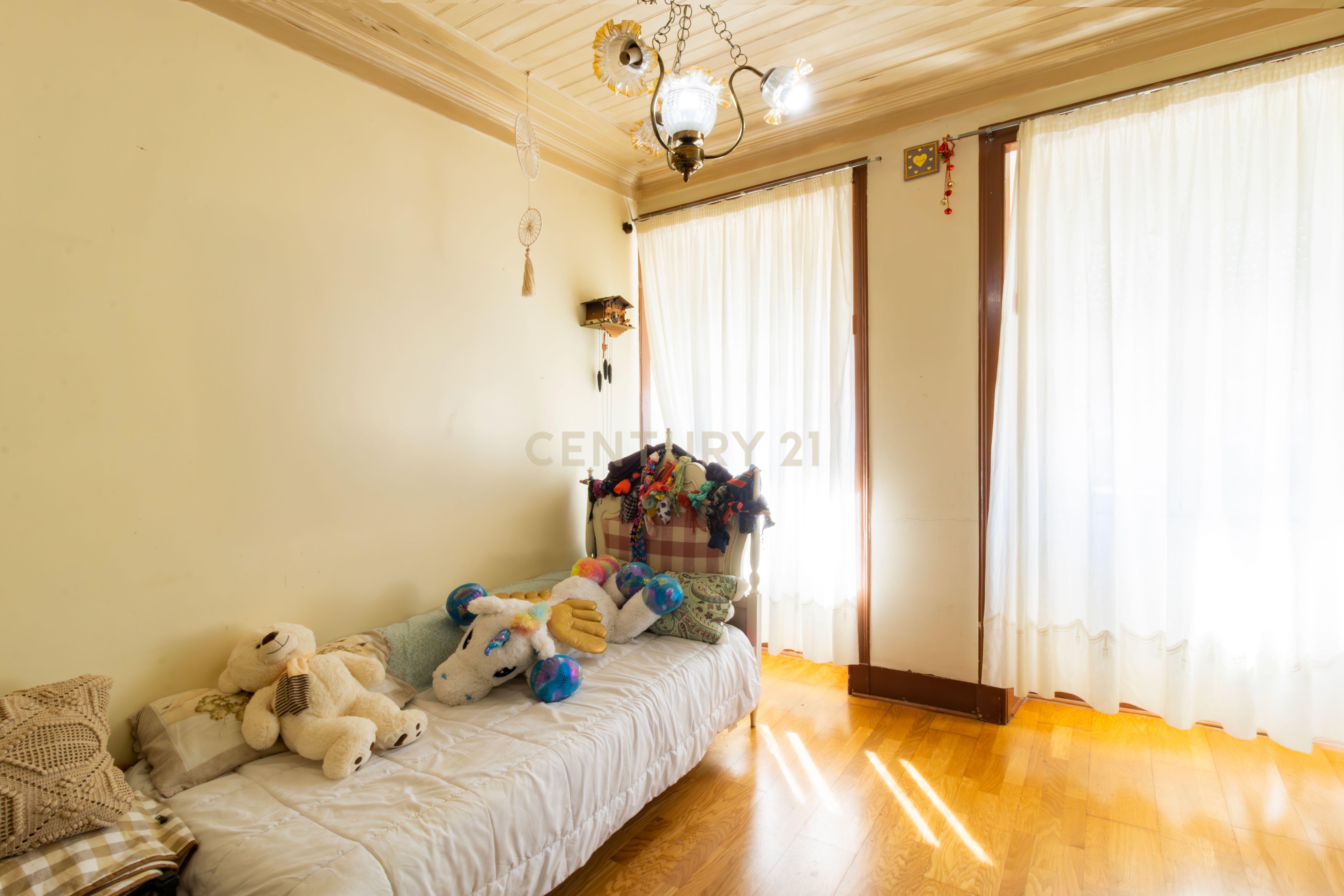 Apartamento Praça 5 Outubro Caldas da Rainha - Image 7