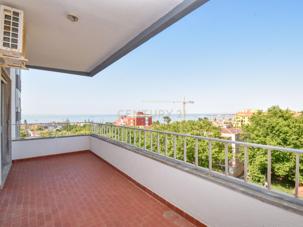 Apartamento T3 com Vista Mar, em São João do Estoril - Image 27