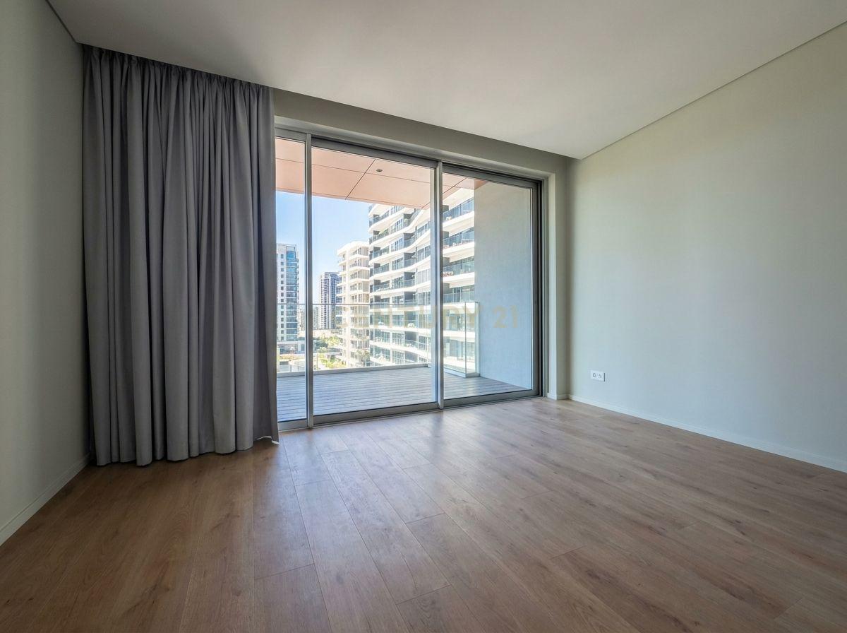 Fotografia 10 de Apartamento Novo em Algés, Oeiras com Vista para a Cidade