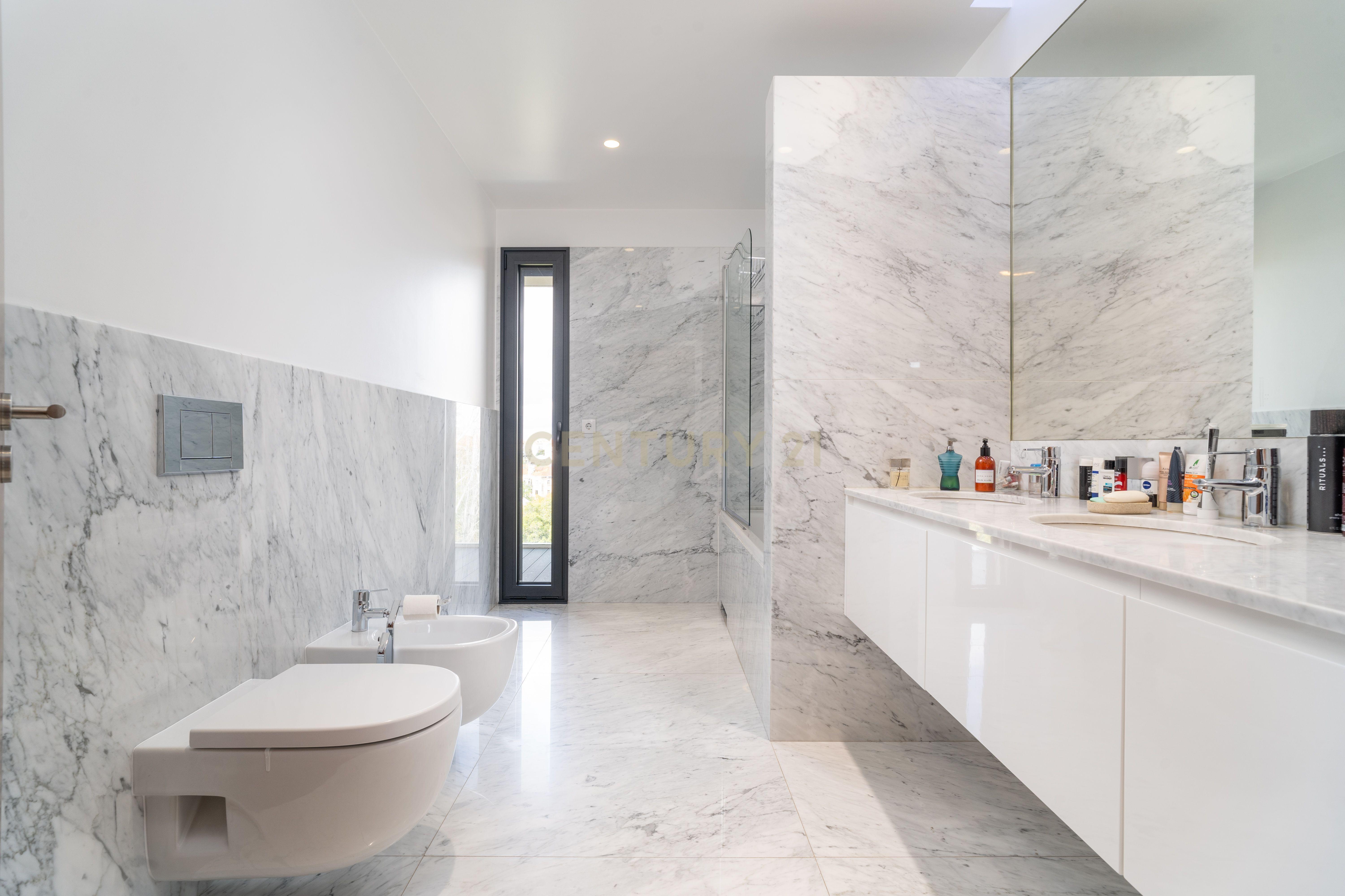Requintada Penthouse T6 em Celas - Coimbra - Image 23