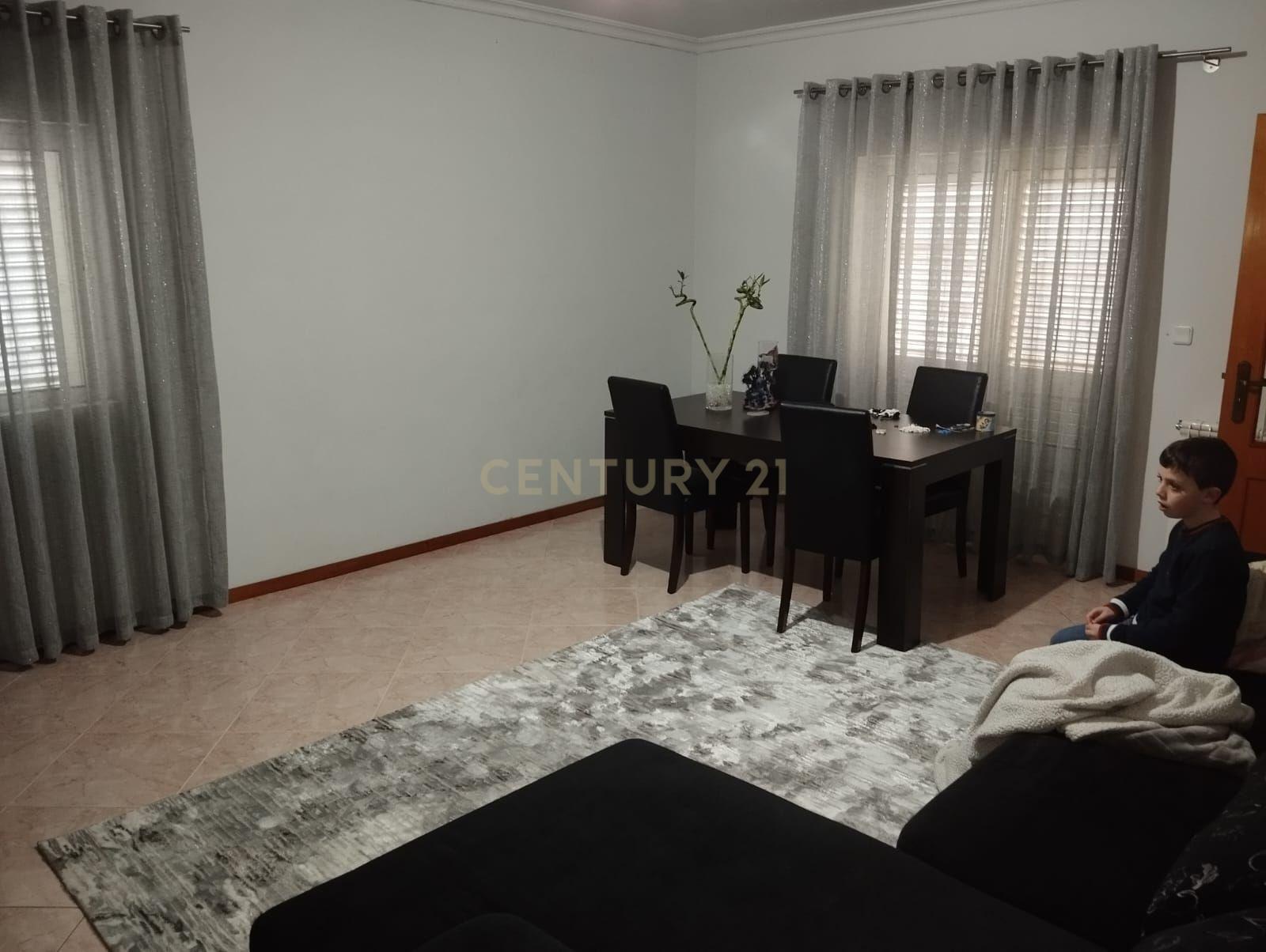 Casa T3 em Fafe com Garagem e Adega - 240.000€ - Image 3
