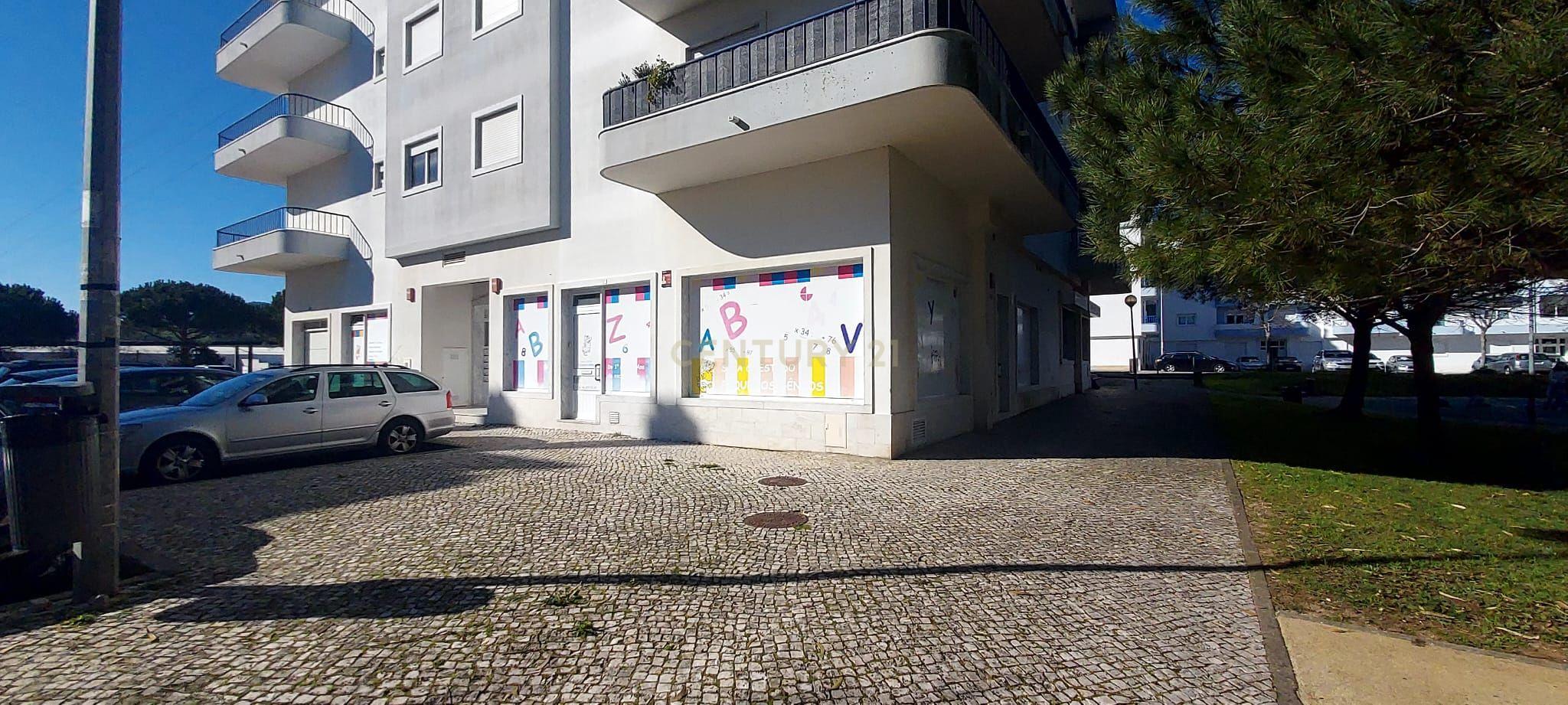 Trespasse – Espaço de Estudo em Funcionamento | Algueirão-Mem Martins - Image 17