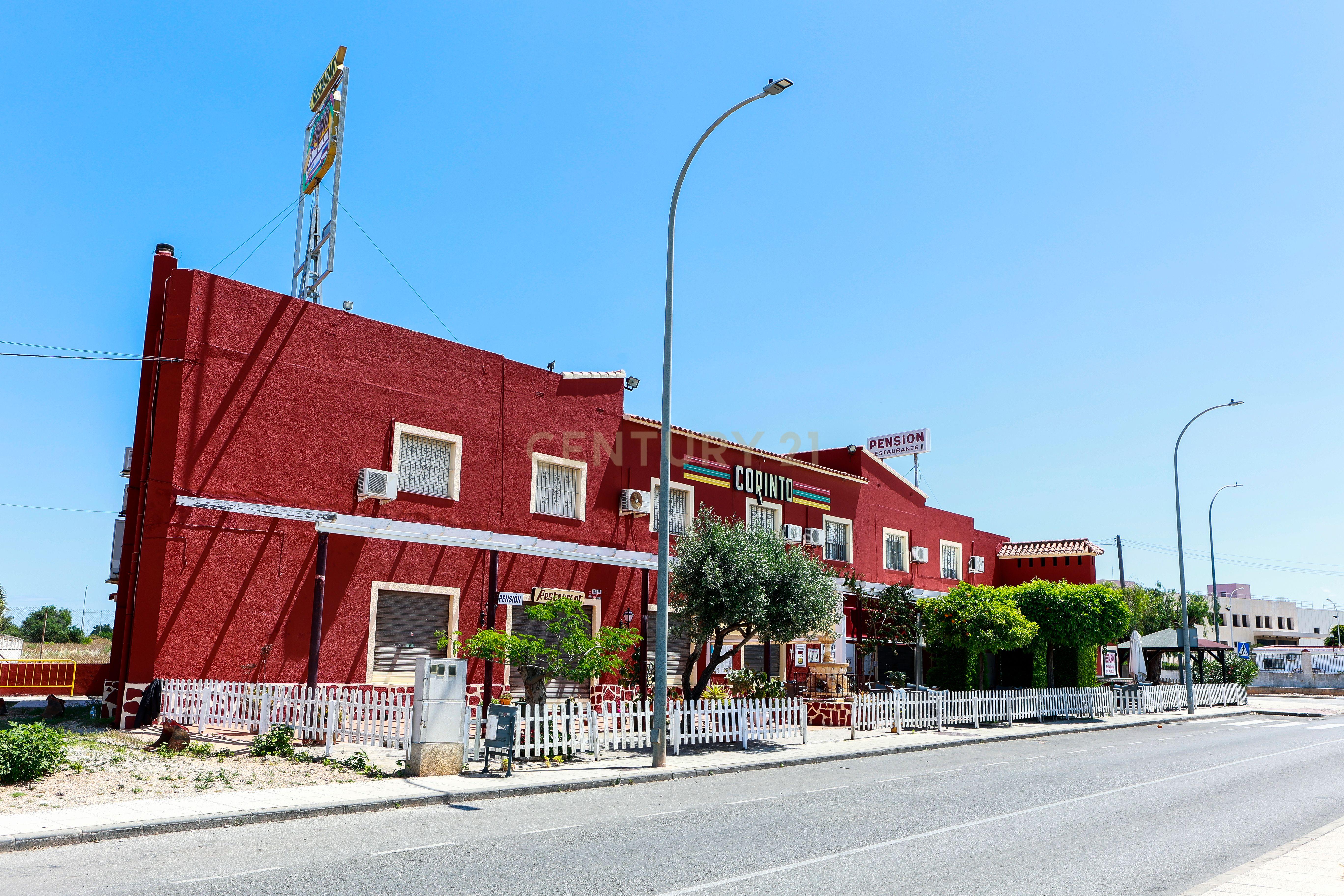 Vende-se restaurante com hospedaria em funcionamento em El Verger, Alicante – Negócio com história e grande potencial! - Image 2