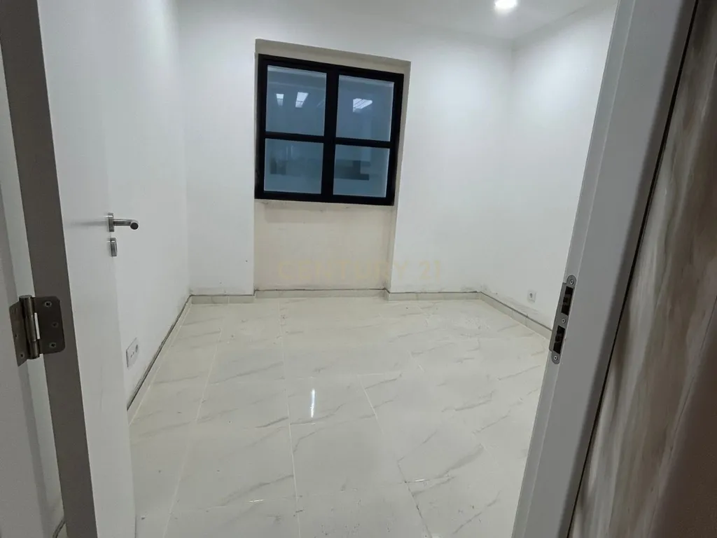 Apartamento T2- Benavente - Image 2