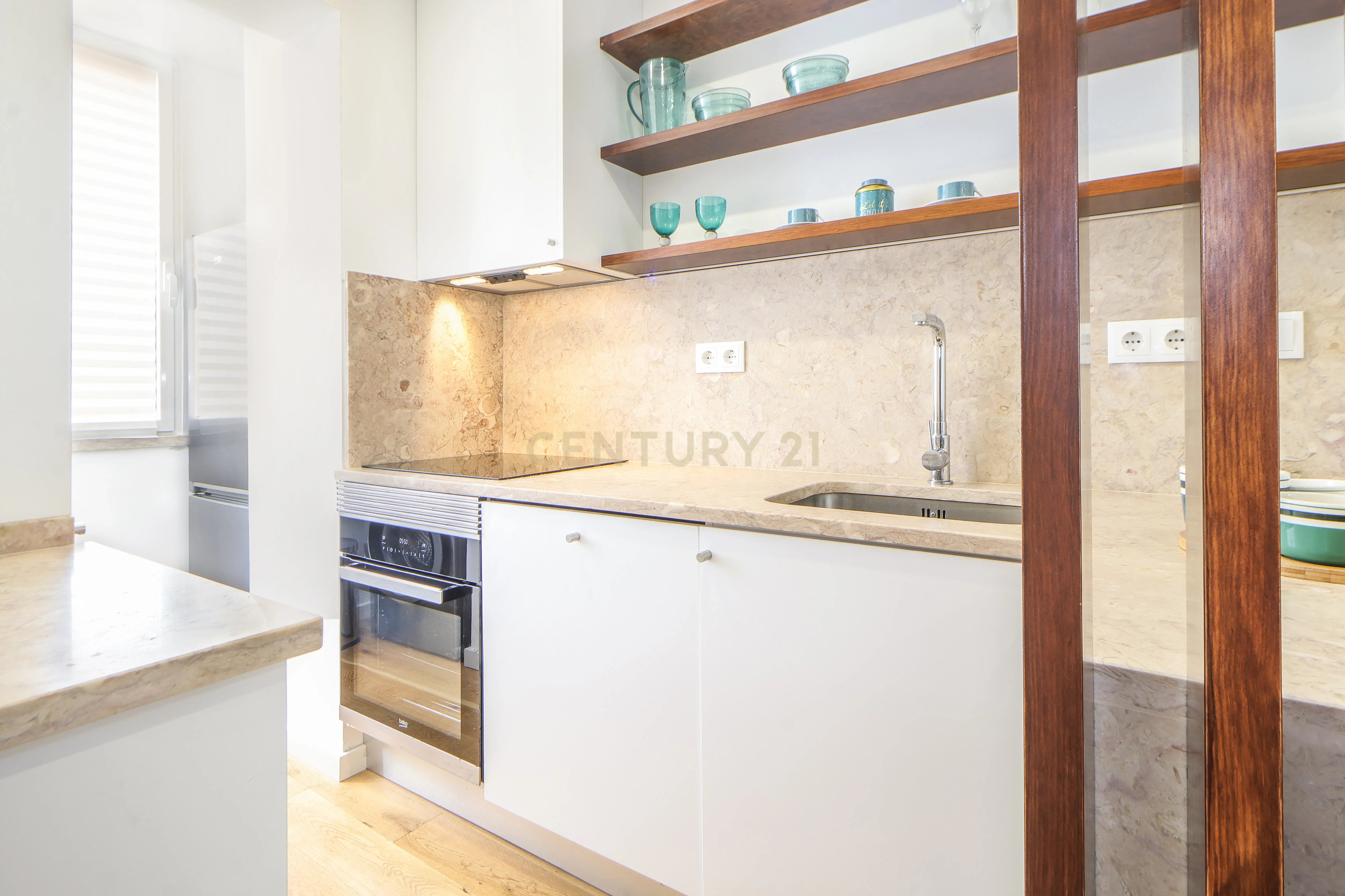 Apartamento T1 mobilado e equipado nas Avenidas Novas, Lisboa - Image 14