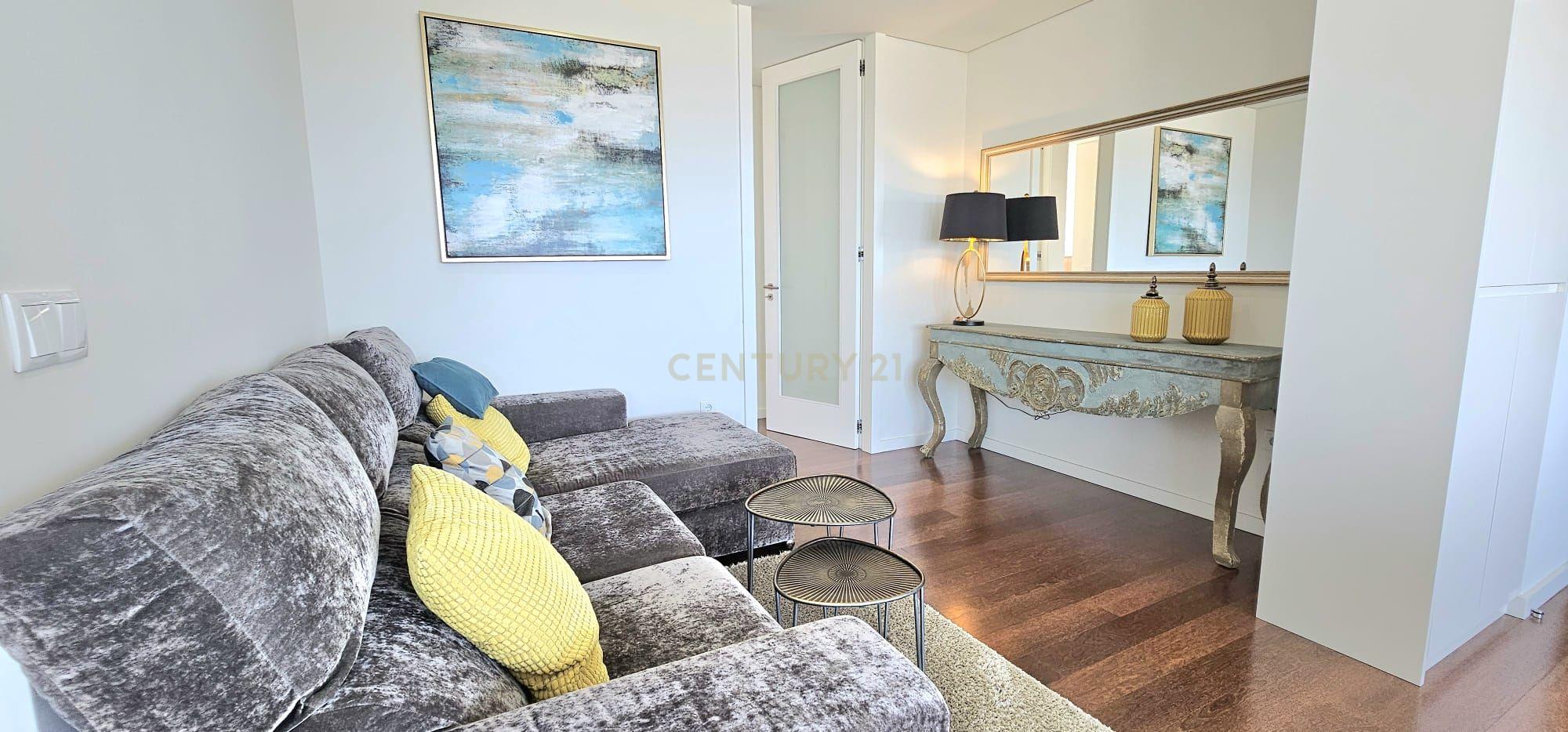 Apartamento T2 em Primeira linha de mar em Vila do Conde - Image 11