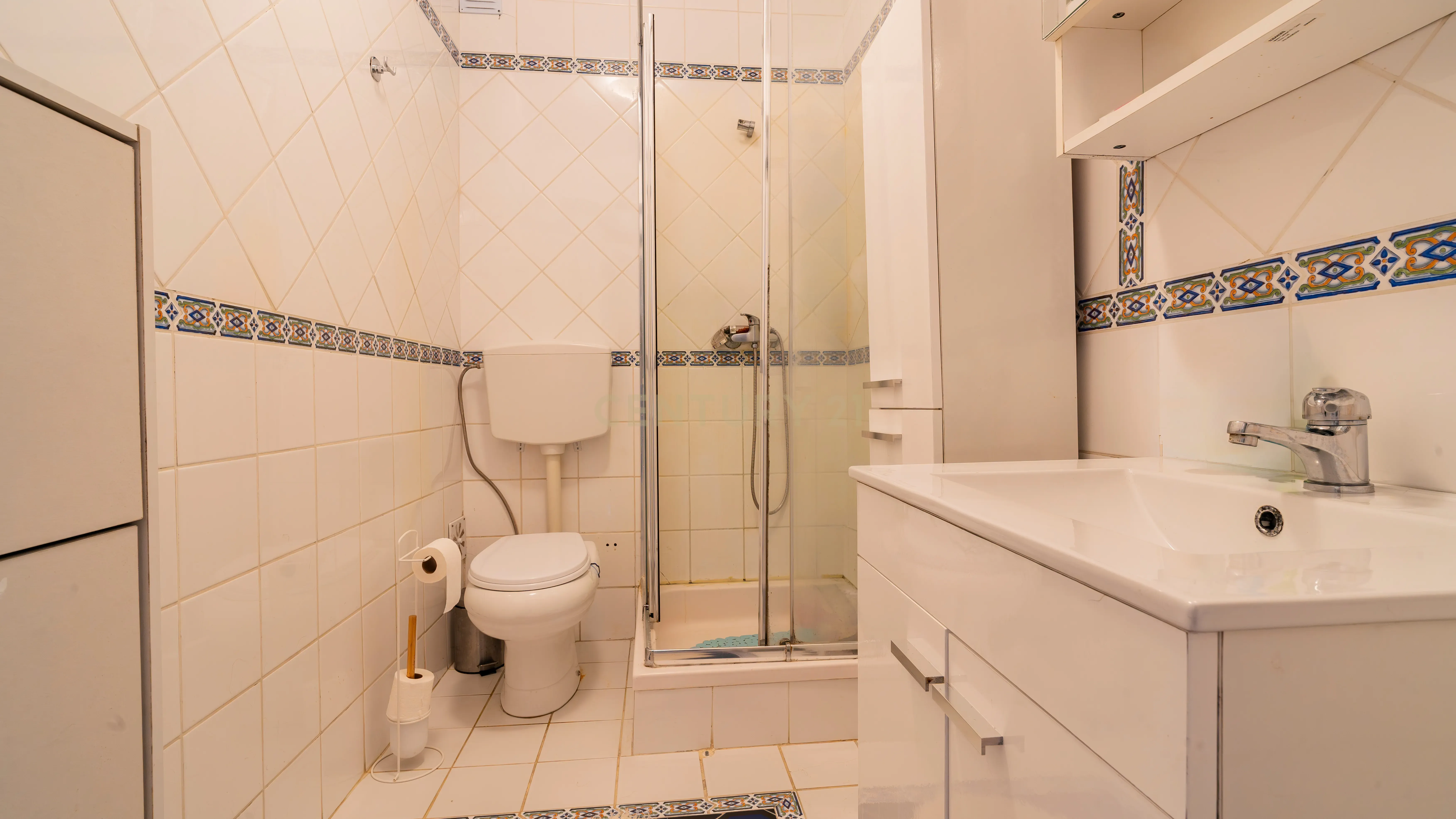 Fotografia 10 de Apartamento T3 com Garagem | 2 WCs | Excelente Estado | Marinha Grande