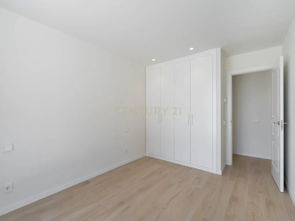 NOVO EMPREENDIMENTO EM LA MORALEJA - Image 20