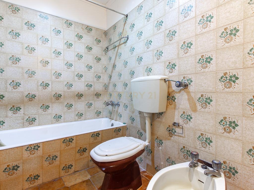 Apartamento T4 - Venda Nova - Image 15