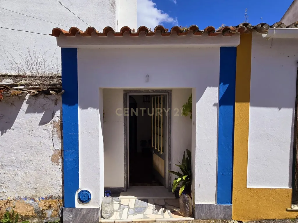 Moradia com Vista Desafogada e Potencial para Duas Habitações Independentes – Ilhas, Arraiolos Évora - Image 34