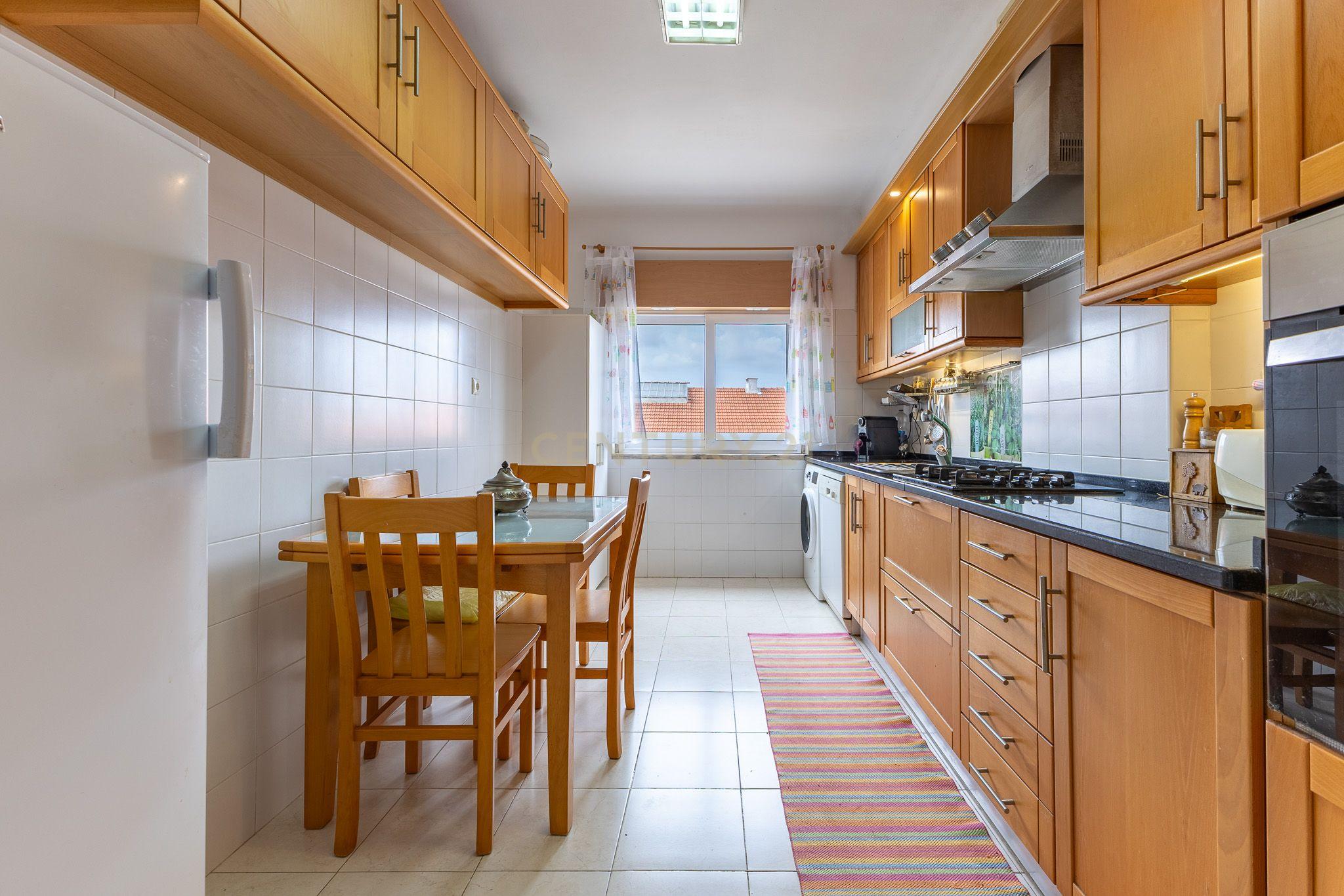 Fotografia 6 de Apartamento T3 em Amora, Seixal