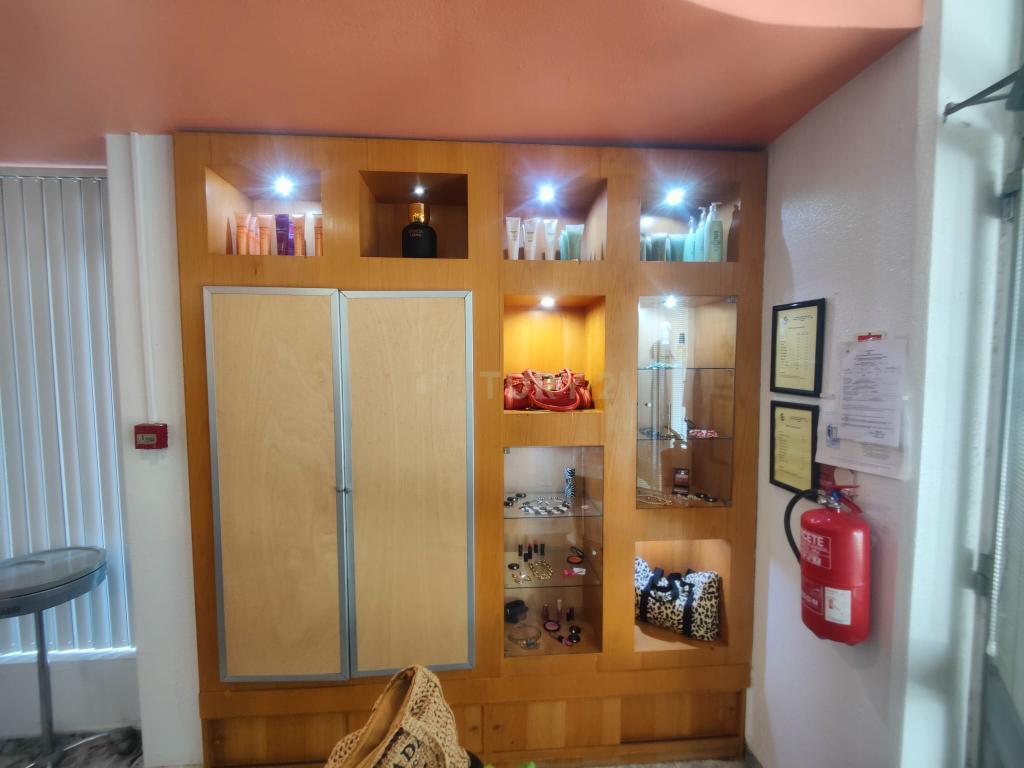 Loja de Cabeleireiro em Queluz - Excelente Oportunidade! - Image 5