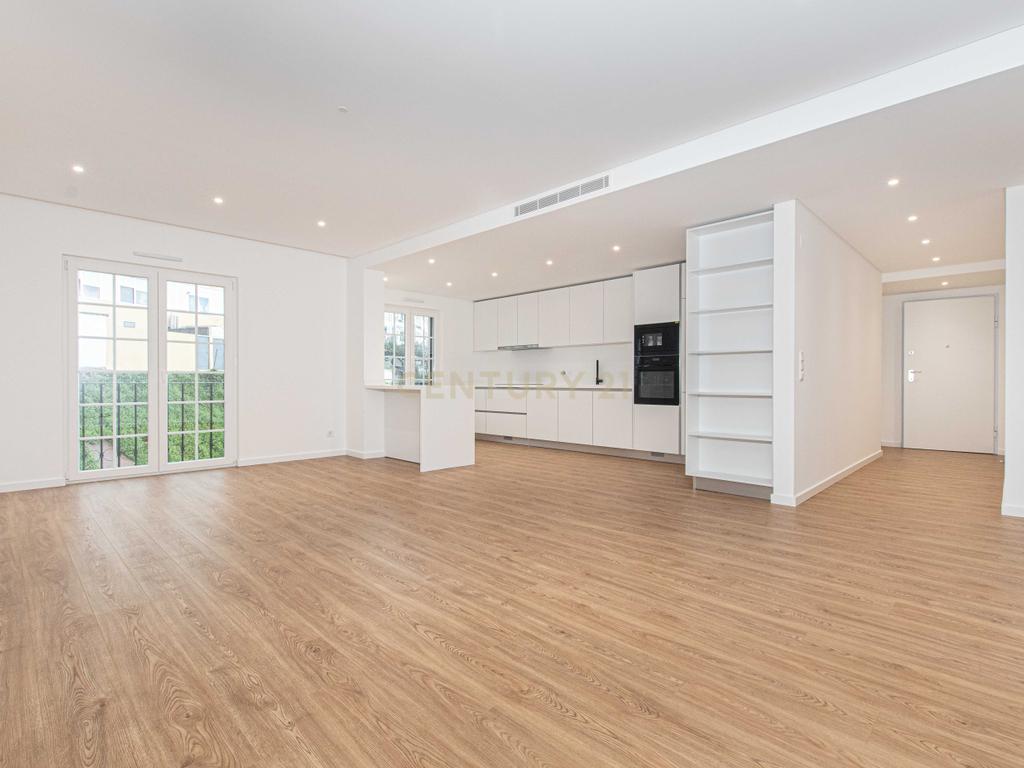 Apartamento T2 Urbanização Neudel na Amadora, a estrear - Image 6