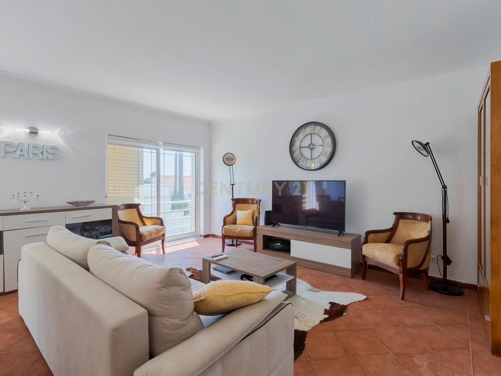 T2 Sesimbra (Castelo) - Image 10