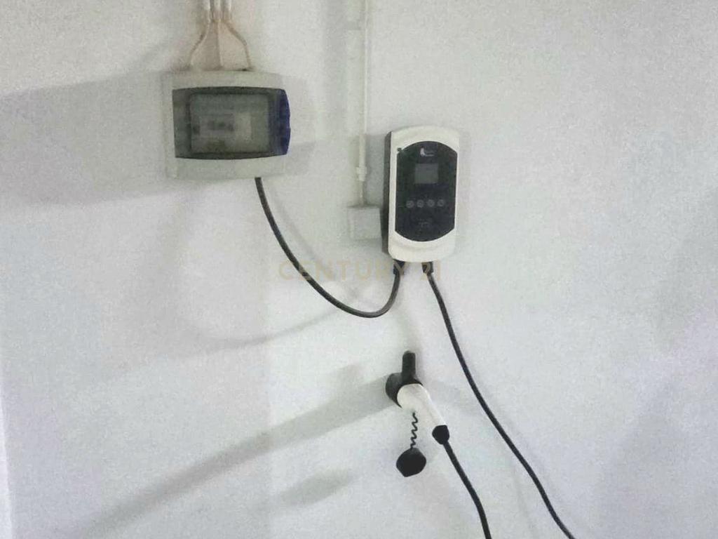 🏡 T2 com Suíte, Varandas e Garagem com Carregamento para Veículo Elétrico - Image 10