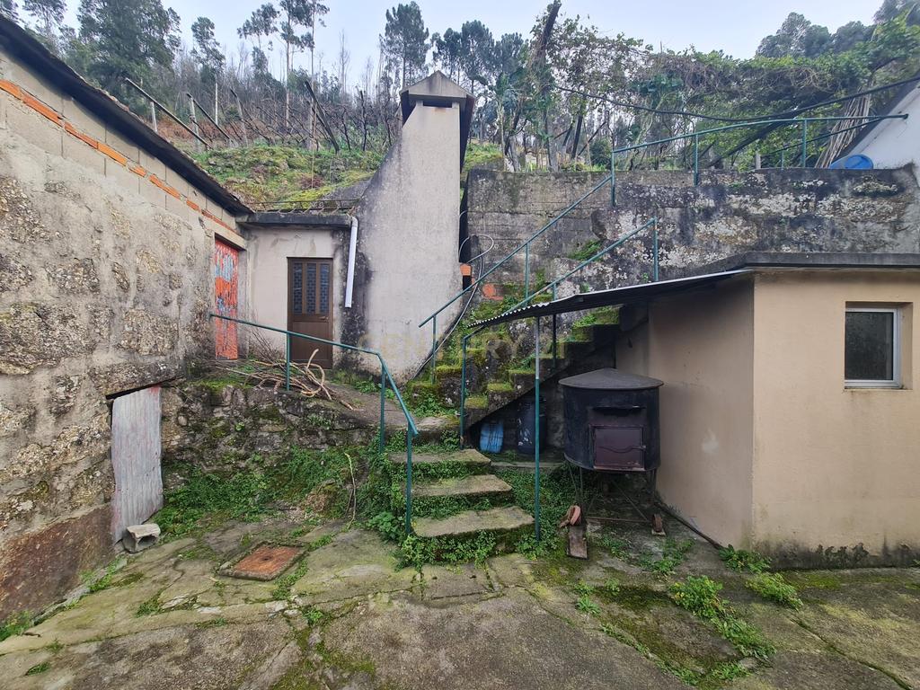 🏡 MORADIA TÉRREA, PENAFIEL, CAPELA 📍Apenas venda conjunta com referência C0188-01896, (Imóvel atualmente comercializado ao abrigo do Simplex) 📢 EXCELENTE OPORTUNIDADE PARA CRIAÇÃO DE PROJETO DE ALOJAMENTO LOCAL, TURISMO RURAL OU CASA DE FÉRIAS - Image 19