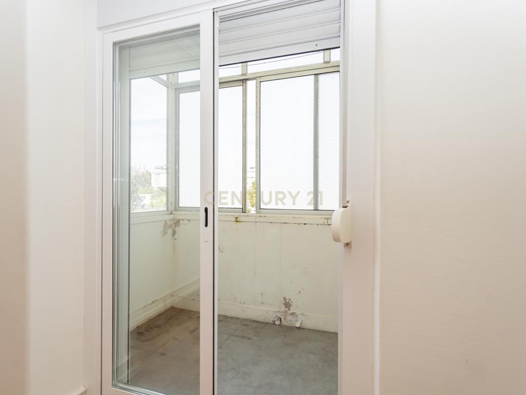 Apartamento T2 em Avenidas Novas, Lisboa  - Image 16