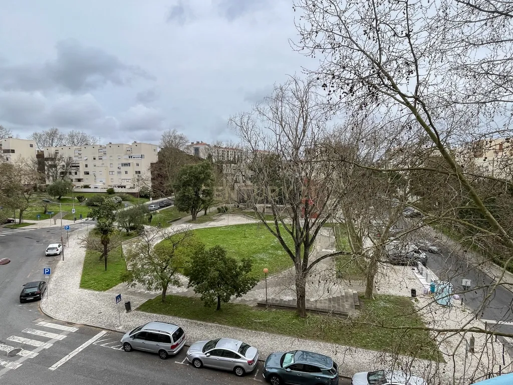 Apartamento T3 - Telheiras - 5 min Metro - Image 5