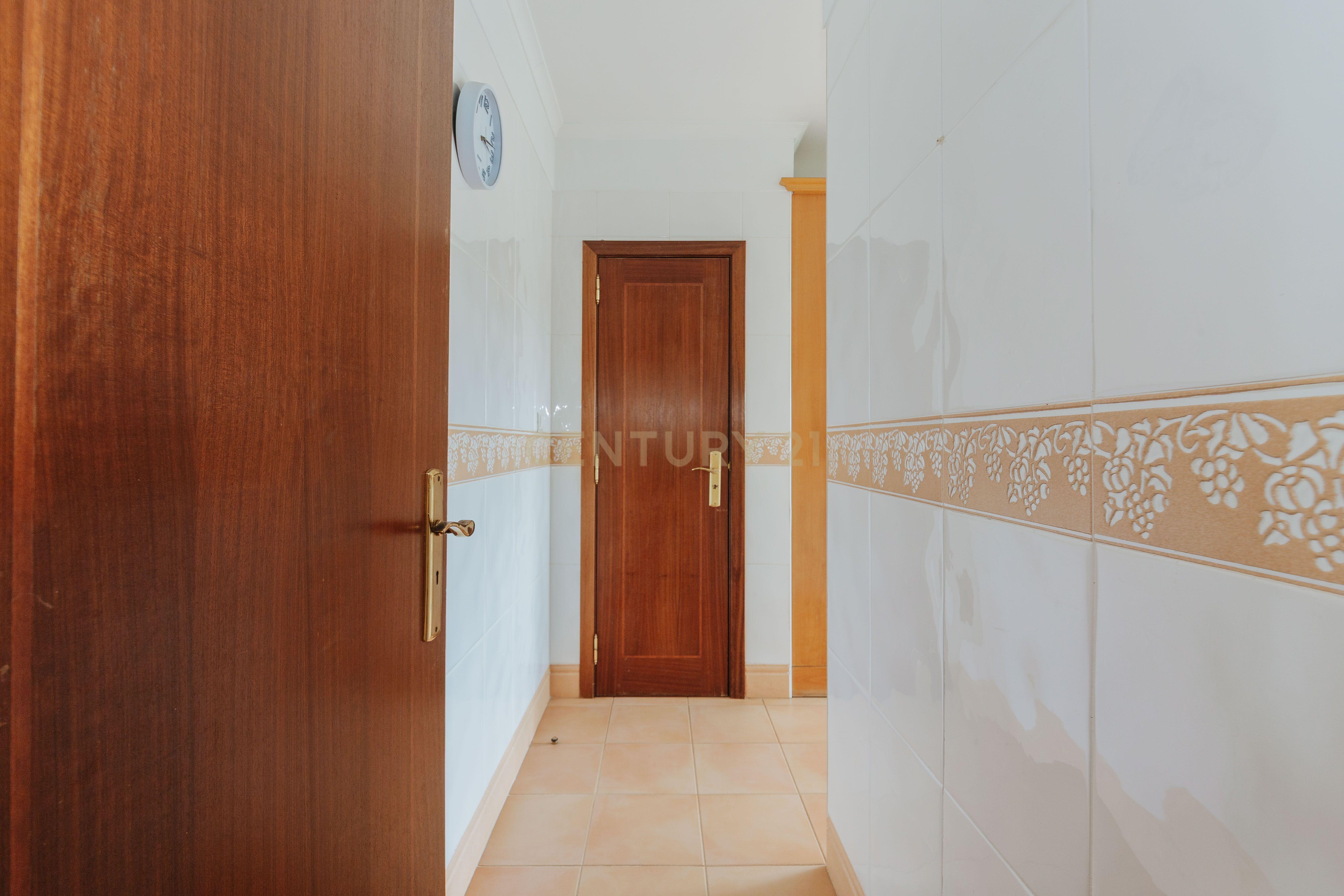 Fotografia 10 de T3 na Ramada | Praça Sara Afonso