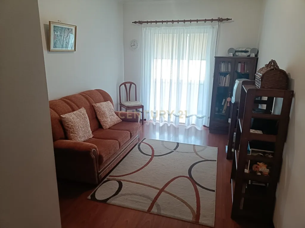 Apartamento T3 com box| Oliveira do Hospital, Coimbra - Image 8