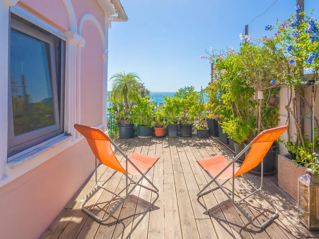 Apartamento com charme em Setúbal com uma vista soberba para o rio e terraço - Image 33