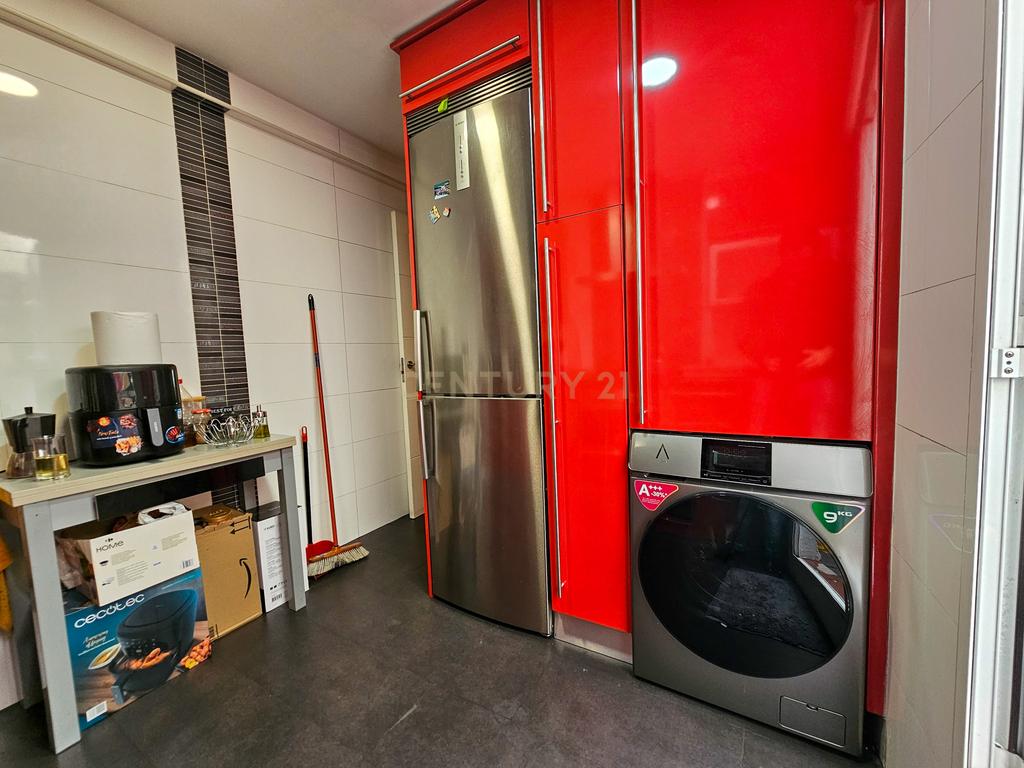 - Image 7
