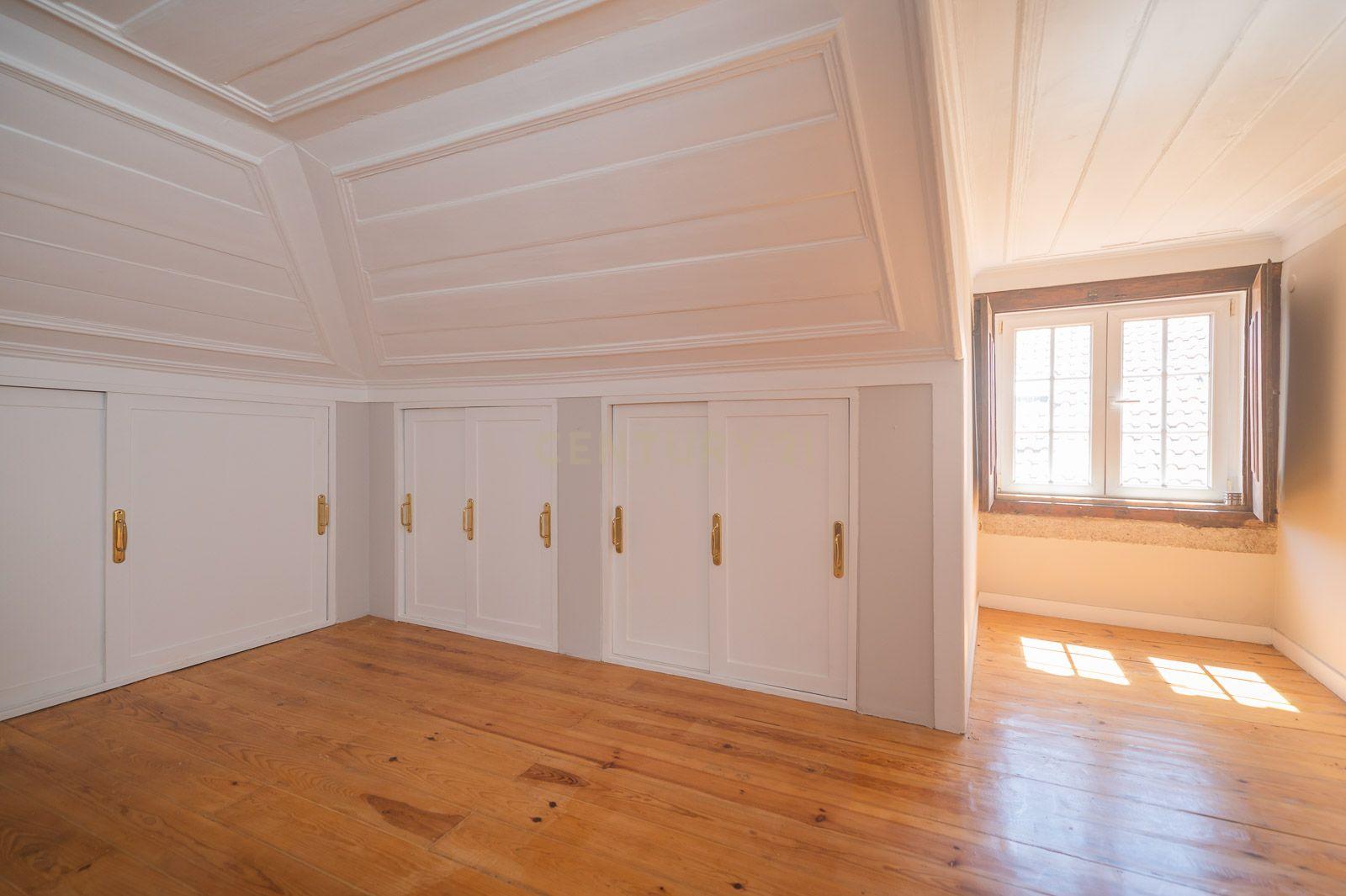 Fotografia 11 de Excelente Apartamento T2 | Janelas Verdes