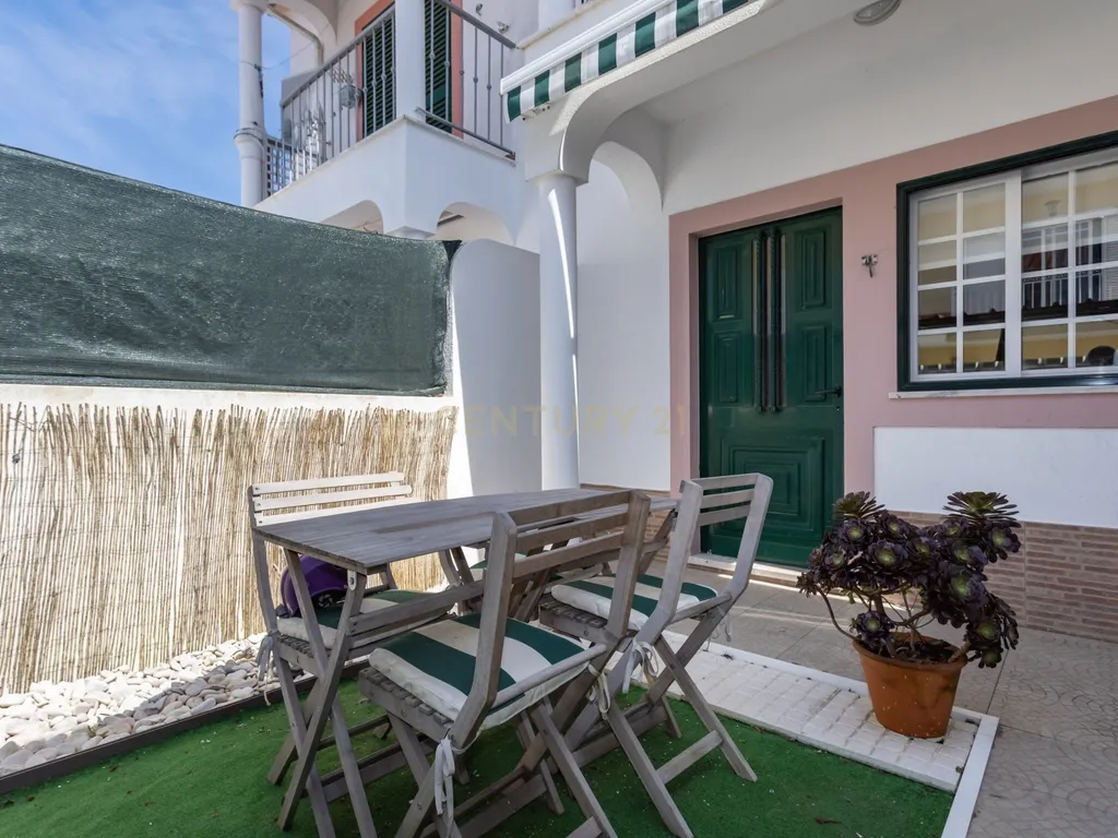 Moradia T3 na Quinta do Conde / Sesimbra com Excelente Localização - Image 6