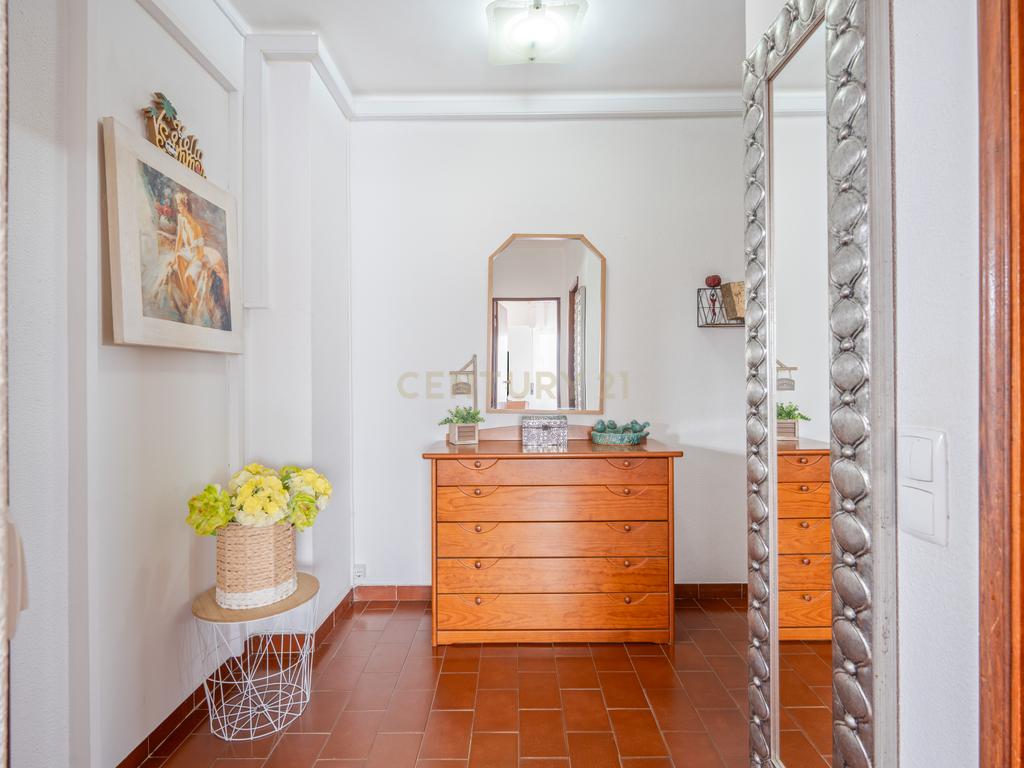 Apartamento T1 com varandas e vista mar no Parque das Amendoeiras — Vilamoura - Image 17