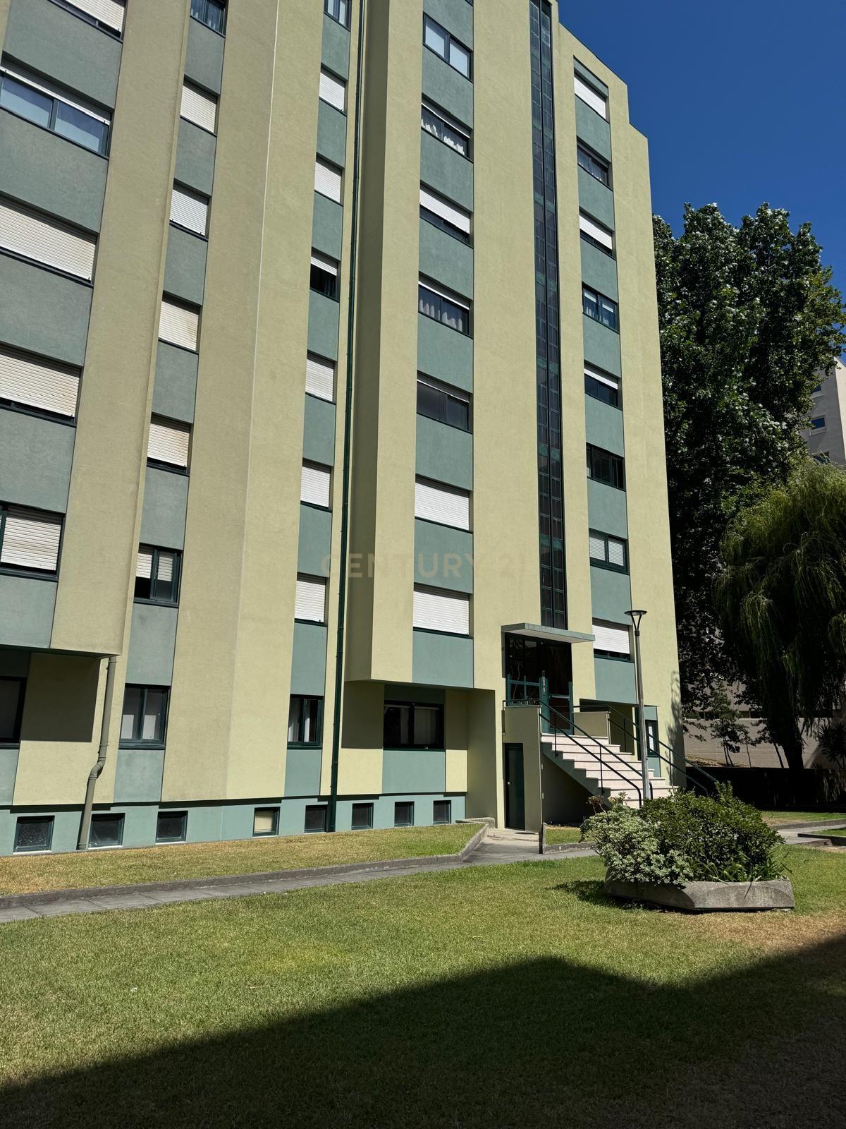 Apartamento T3 à venda em Cedofeita, Santo Ildefonso, Sé, Miragaia, São Nicolau e Vitória, Porto — foto 2