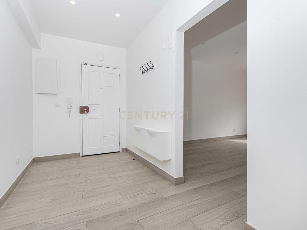 Apartamento T2 Alhandra - Image 15