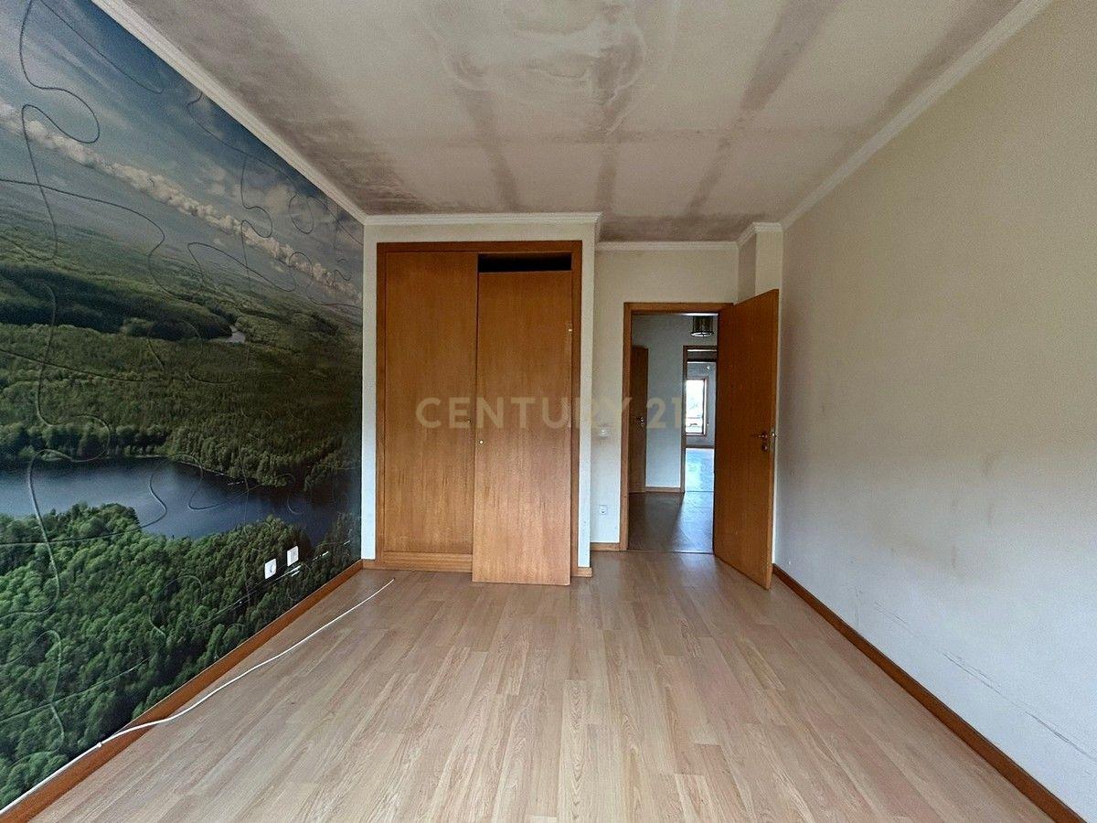 Penthouse T3 com 225m2 - Oliveira de Azeméis - Image 6