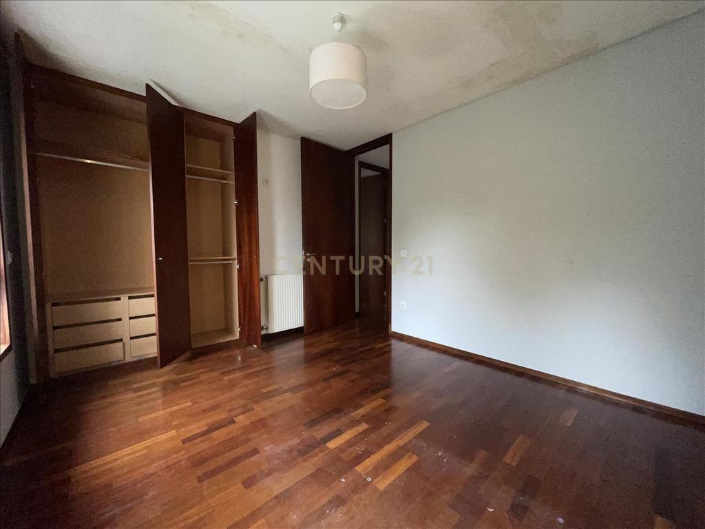 Apartamento T2 - Praça das Flores - Porto - Image 20