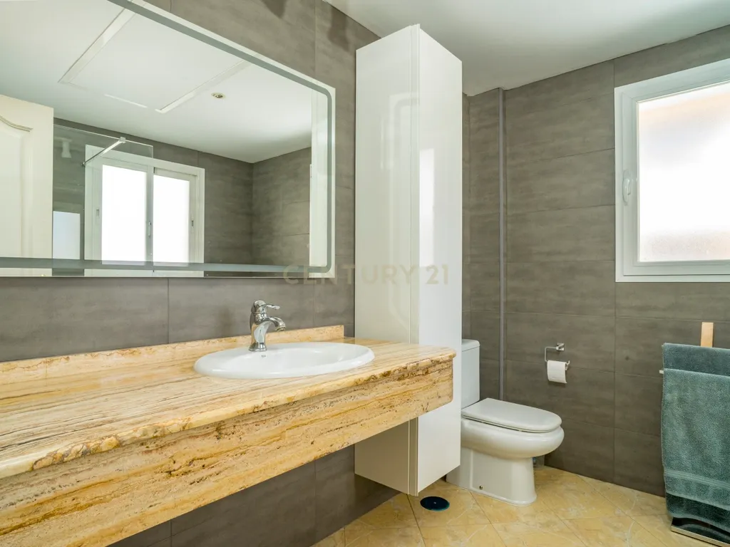 Moradia isolada com piscina privada em Sohail, Fuengirola - Image 50