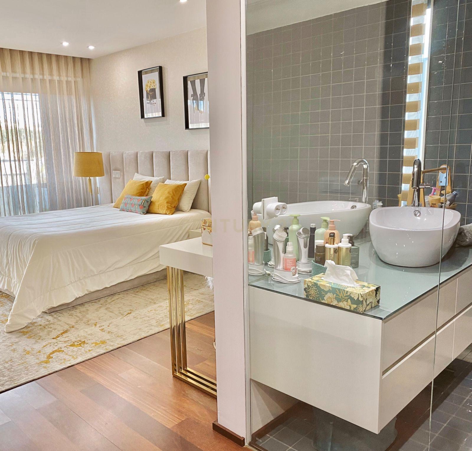Luxuosa Moradia Isolada T3 em Guimarães com Vista para a Montanha - Image 12