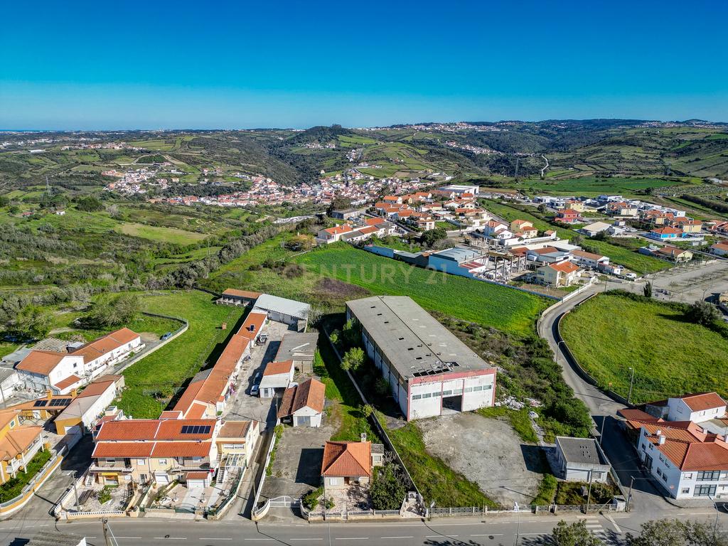 Armazém de 1080m2 com terreno de 7080m2 com afetação de armazéns e actividade industrial - Image 20