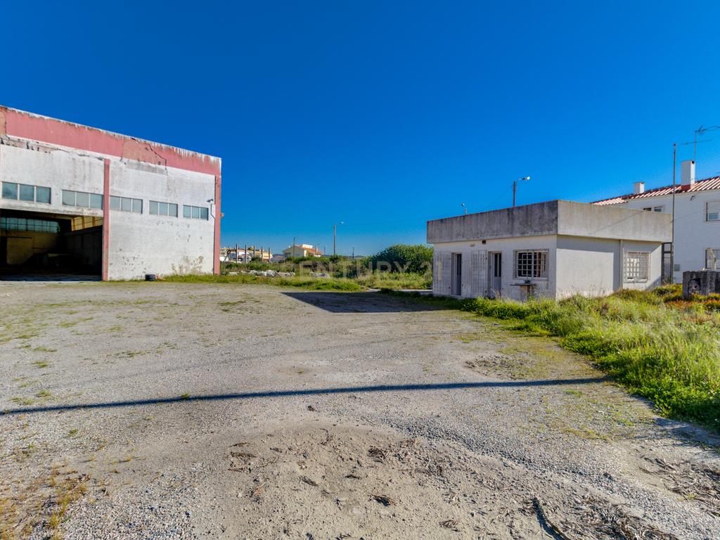 Armazém de 1080m2 com terreno de 7080m2 com afetação de armazéns e actividade industrial - Image 30