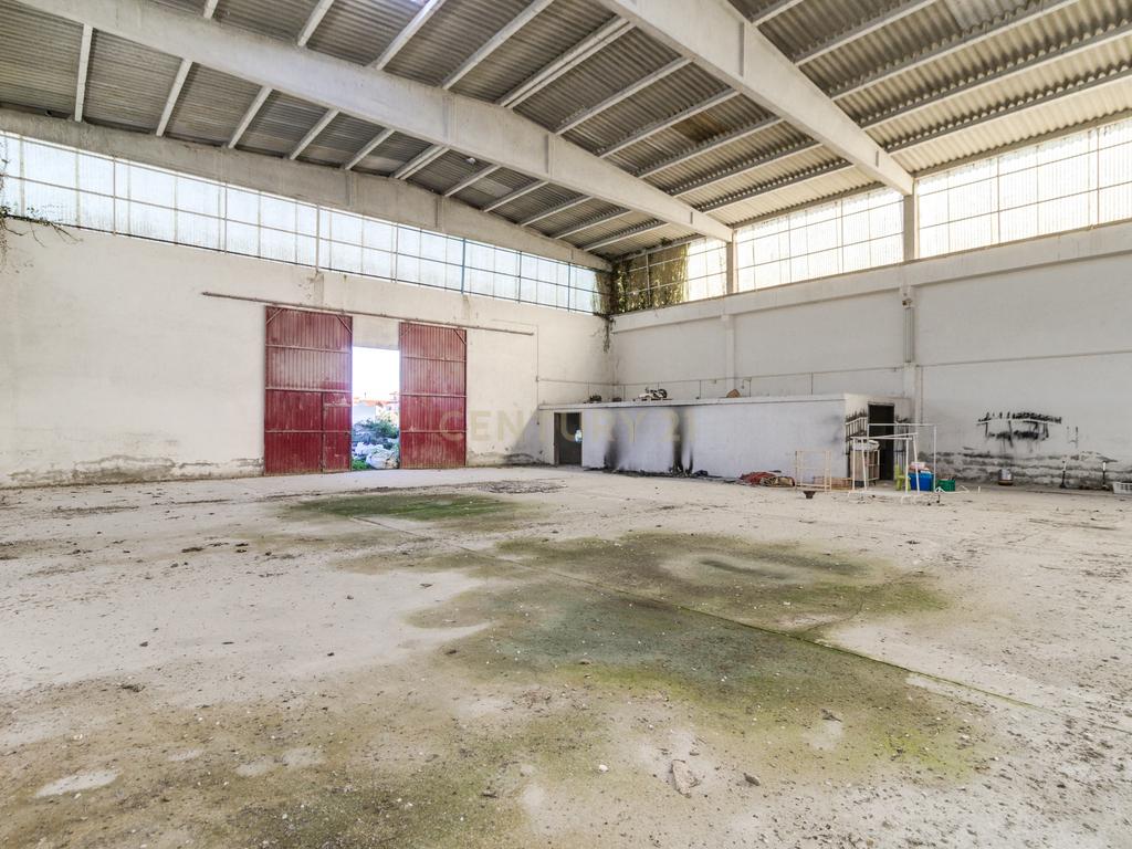 Armazém de 1080m2 com terreno de 7080m2 com afetação de armazéns e actividade industrial - Image 41